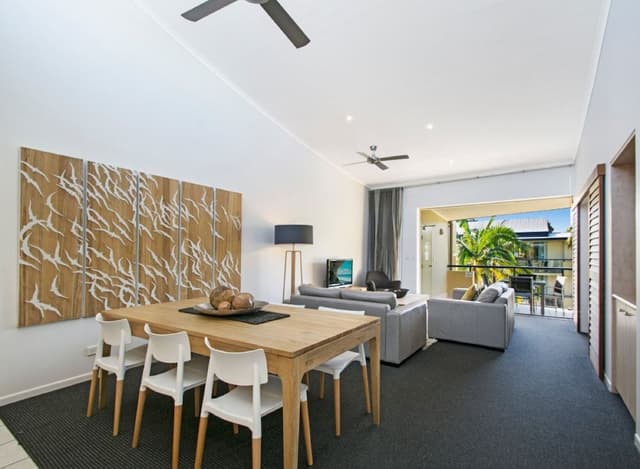 2 Bedroom 2 Bathroom Apartment