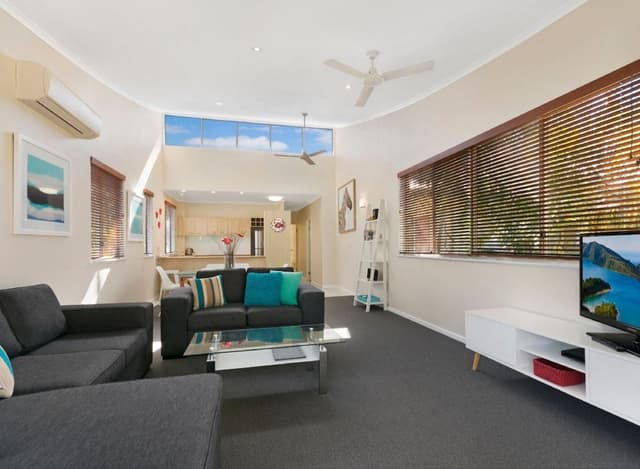 2 Bedroom 2 Bathroom Apartment