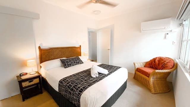 2 Bed Budget