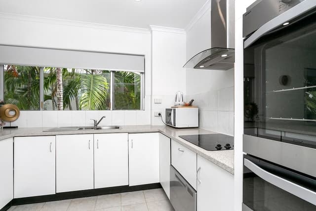 Deluxe Two Bedroom Two Bathroom Apartment