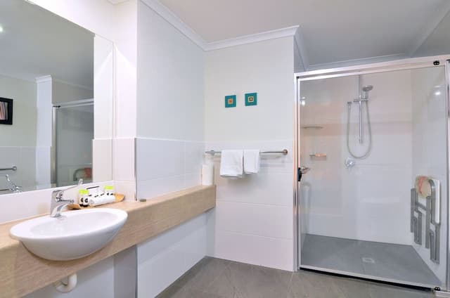 1 Bedroom Apartment, Accessible (Adults Only)