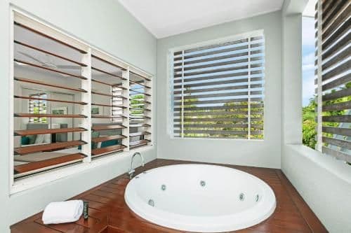 Two-Bedroom Apartment Swim Out