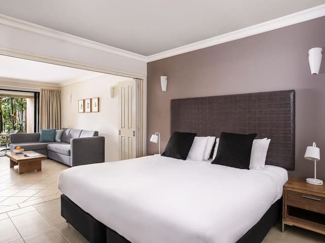 Room, 1 Bedroom (Swim Out)