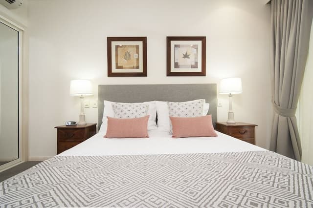 One Bedroom Apartment