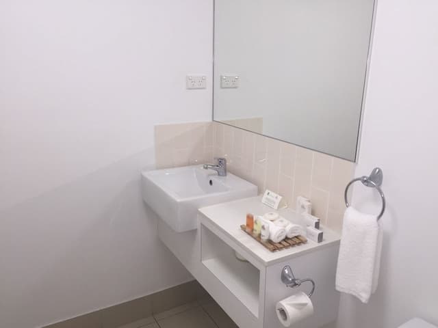 Studio Hotel Room