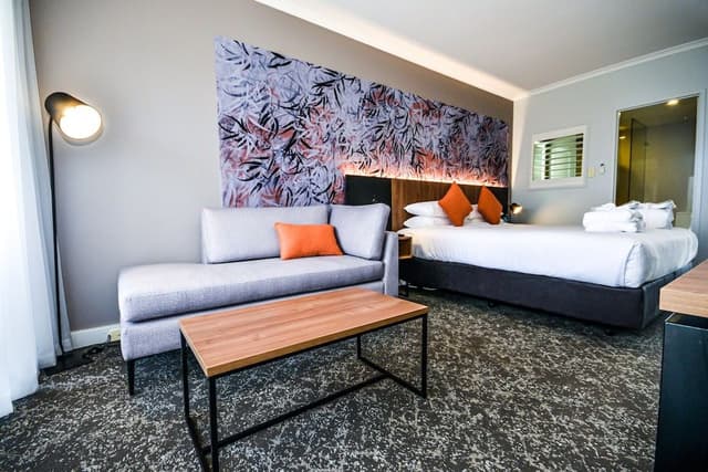 Superior Room, 1 King Bed