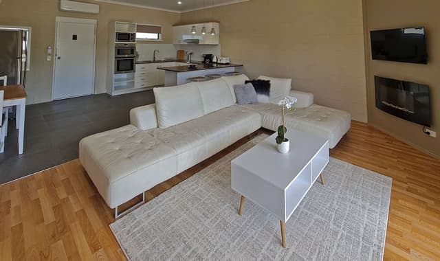 Apartment, 1 Bedroom, Non Smoking (1 King Bed)