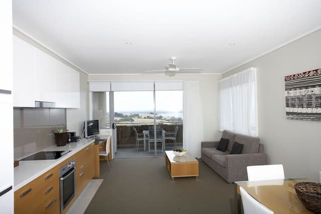 One Bedroom Apartment