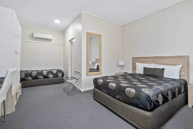 Deluxe Twin Room, Courtyard Area