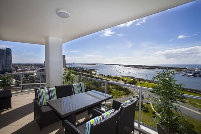 3 Bedroom Ocean View Apartment