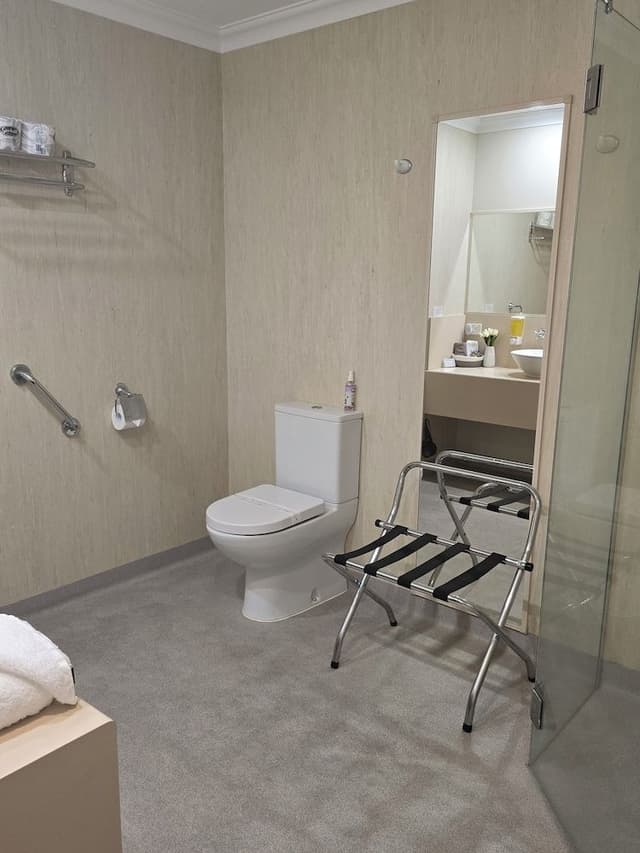 Premium Apartment, 1 King Bed, Bay View, Beachside