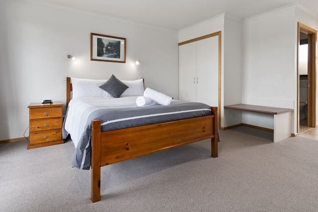 Superior Garden Apartment