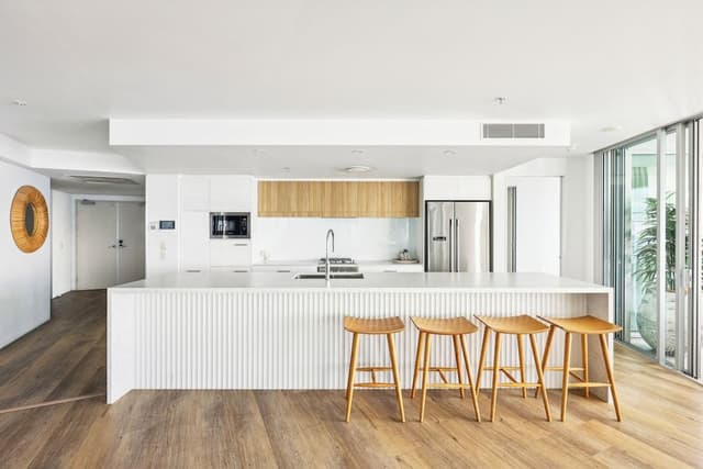 4 Bedroom Ocean Sub-Penthouse