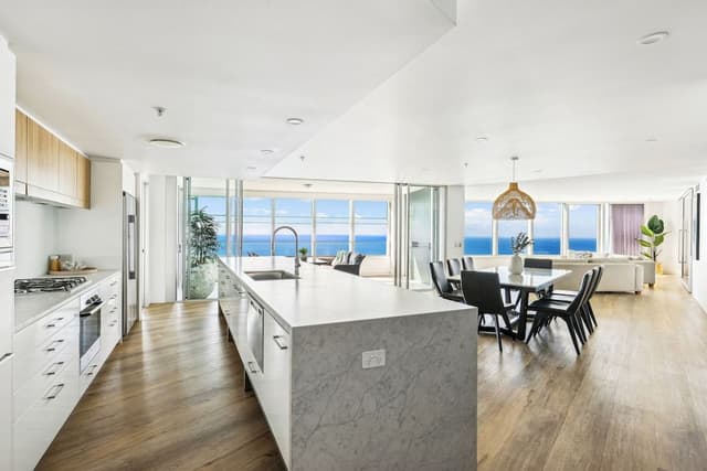 4 Bedroom Ocean Sub-Penthouse