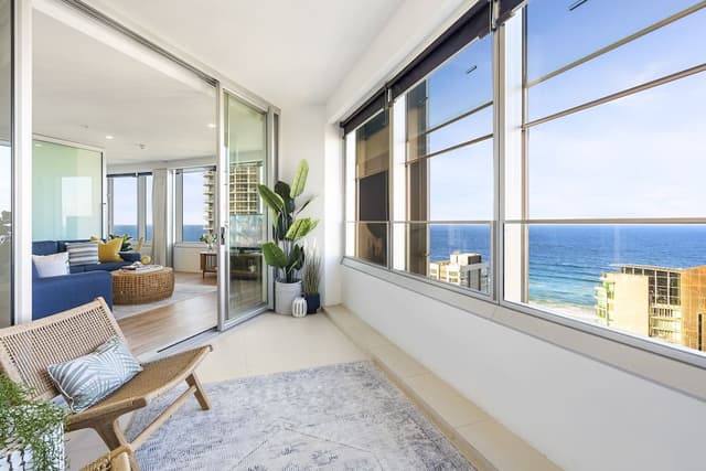 3 Bedroom Beach Apartment
