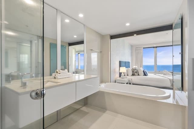 3 Bedroom Beach Apartment