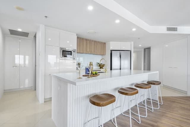 3 Bedroom Beach Apartment