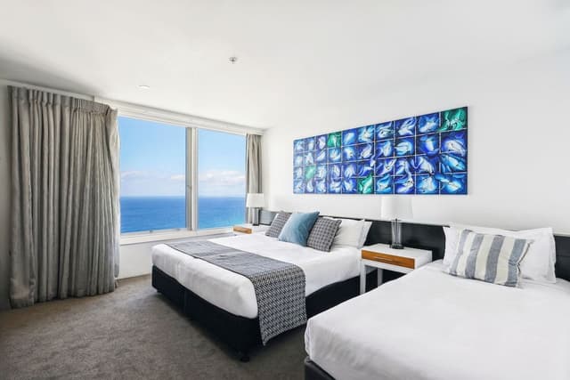 4 Bedroom Ocean Sub-Penthouse