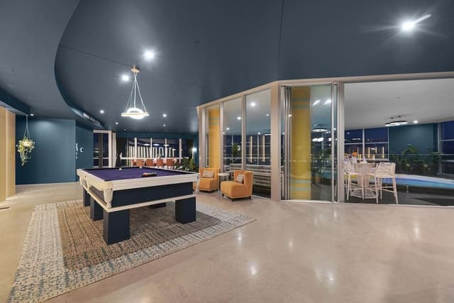 Luxury Penthouse, 4 Bedrooms, Private Pool, Ocean View