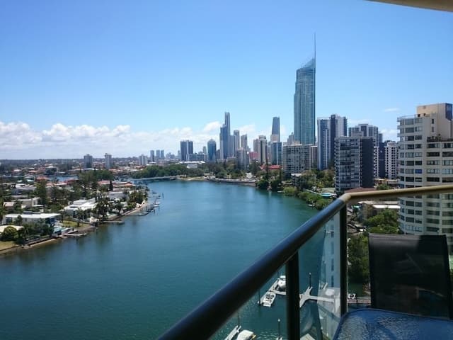 Riverfront View, 2 Bedrooms 2 Bathrooms Apartment with Balcony (2 Nights)