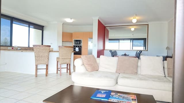 Riverfront View, 2 Bedrooms 2 Bathrooms Apartment with Balcony (2 Nights)