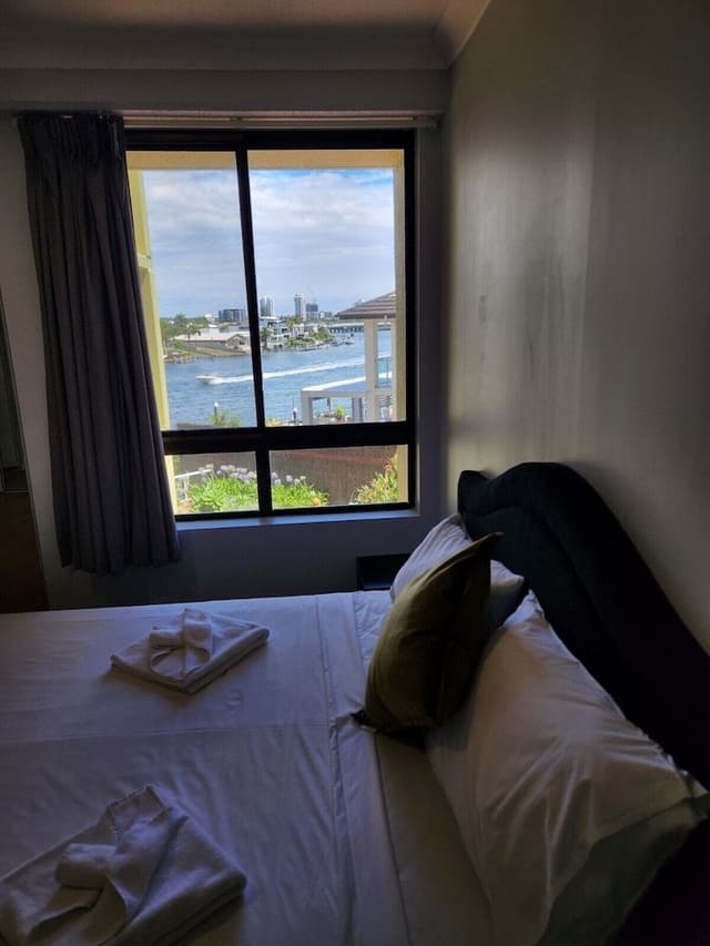 Standard 2 Bedrooms, 2 Bathrooms Apartment with Balcony (5 Nights)