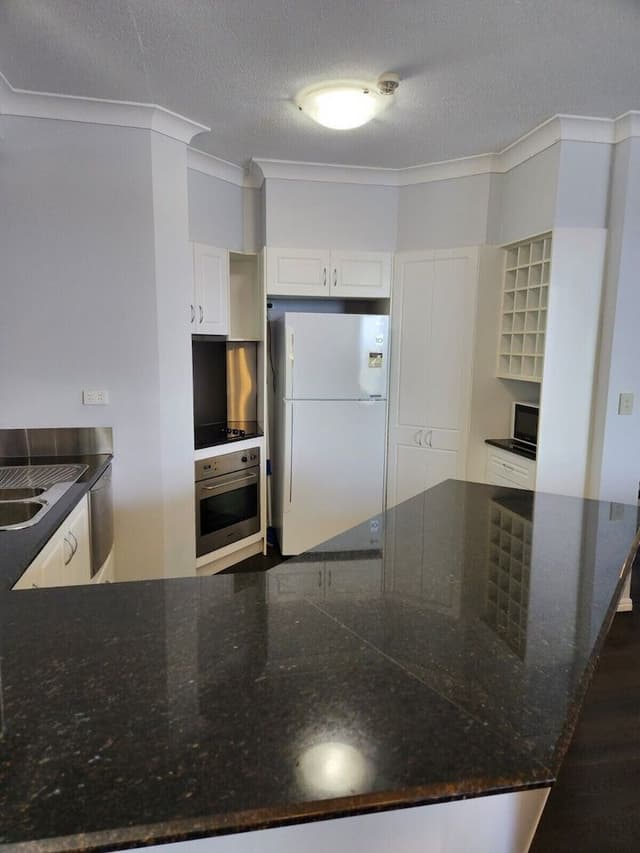 Standard 2 Bedrooms, 2 Bathrooms Apartment with Balcony (5 Nights)