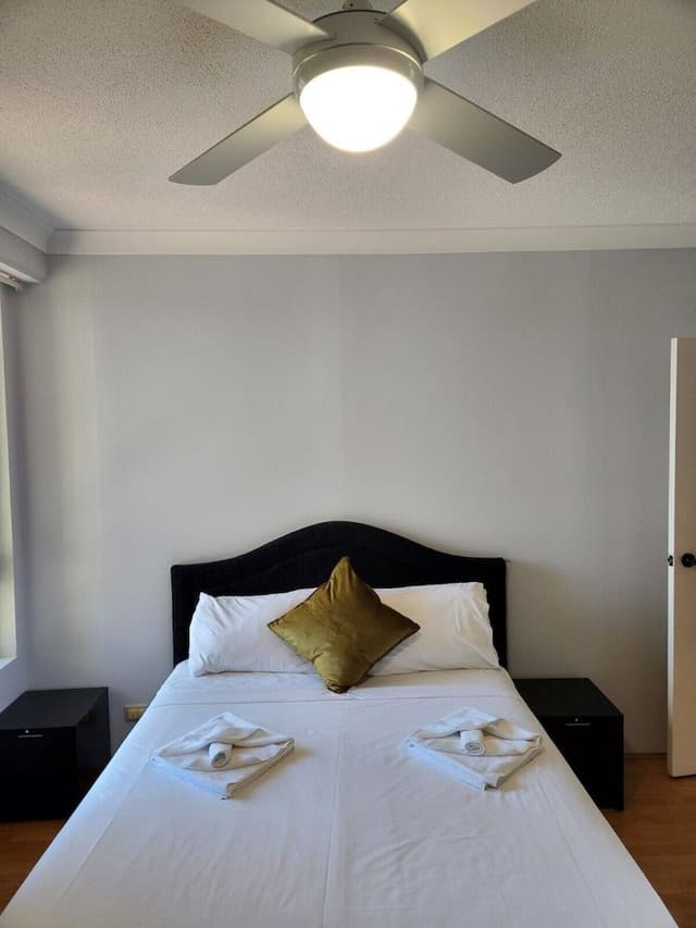Standard 2 Bedrooms, 2 Bathrooms Apartment with Balcony (5 Nights)
