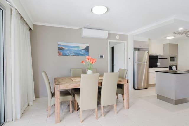 2 Bedroom 2 Bathroom Apartment