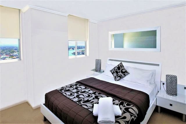 3 Bedroom 2 Bathroom Sub Penthouse