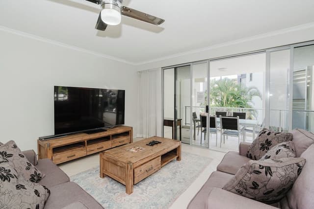 2 Bedroom 2 Bathroom Apartment