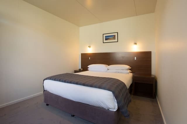 Two Bedroom Chalet - Waterfront