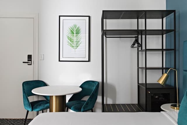 King Room