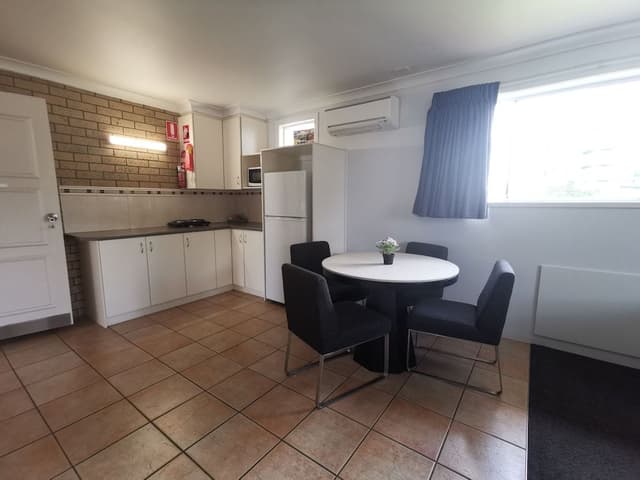 Standard Suite, Kitchenette (1 Bedroom unit)