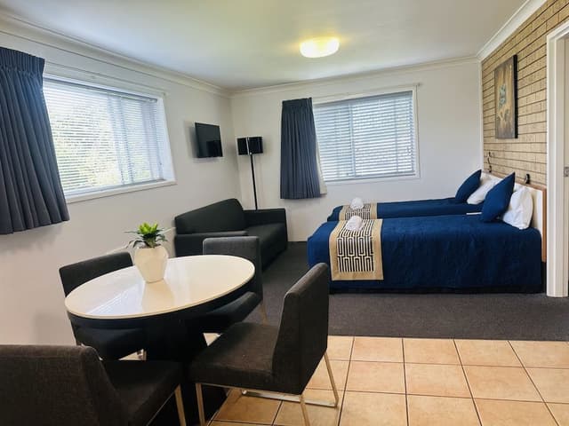 Standard Suite, Kitchenette (1 Bedroom unit)