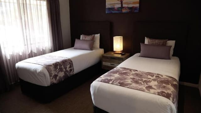 Two Bedroom Apartment with Spa Bath