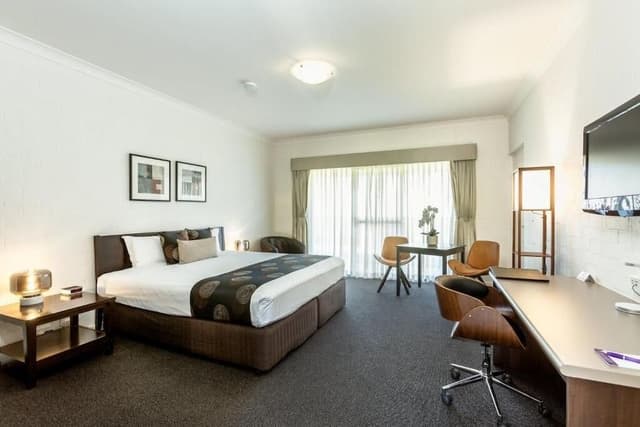 Executive King Room