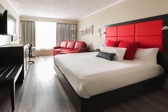 Standard Room, 1 King Bed