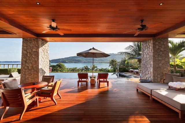 3 Bedroom Pool Suite