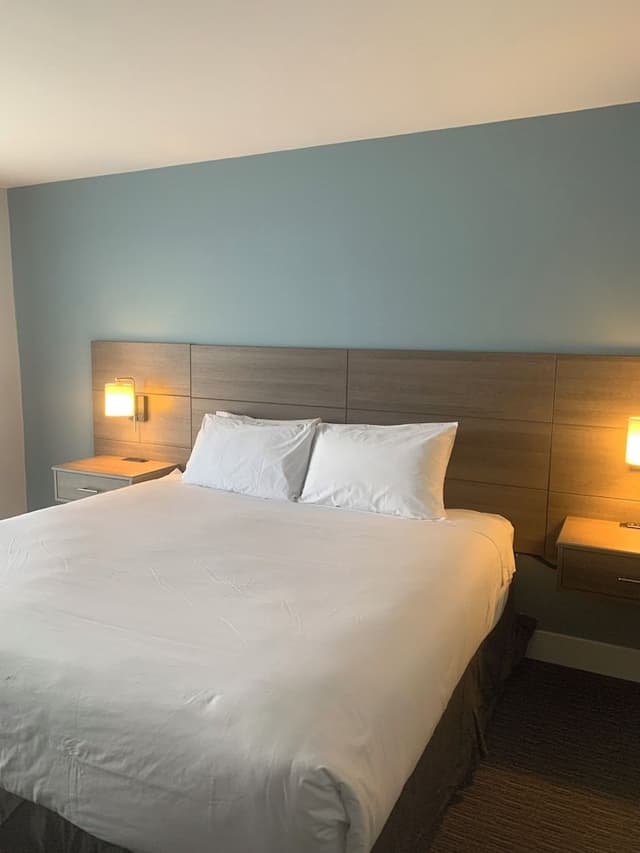 Room, 1 King Bed, Beachfront