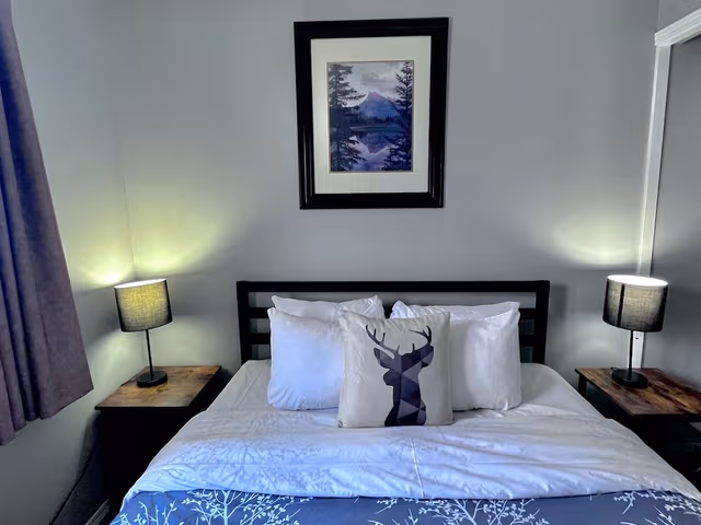 Three-Bedroom Apartment 117 - Loft, No air conditioning