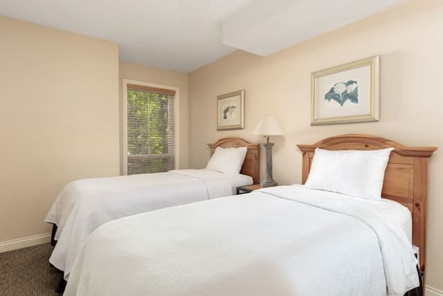 Three Bedroom Townhome, Beach Front