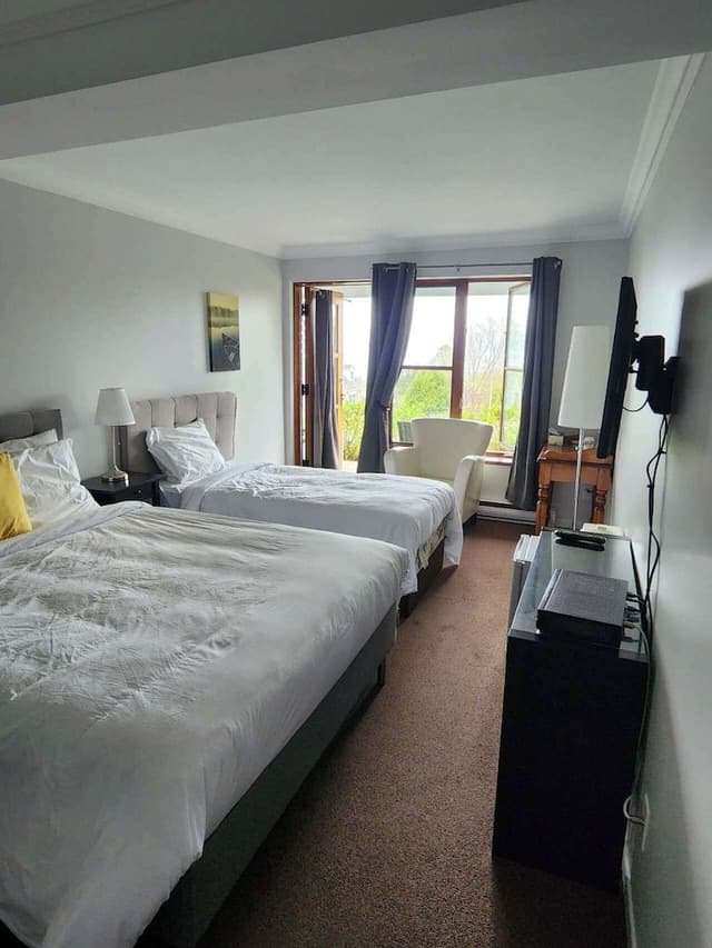 Standard Triple Room, Balcony, River View