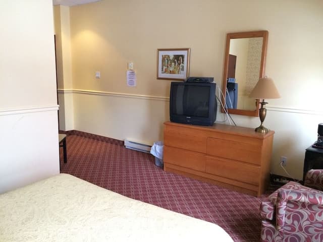 Classic Room, 1 King Bed