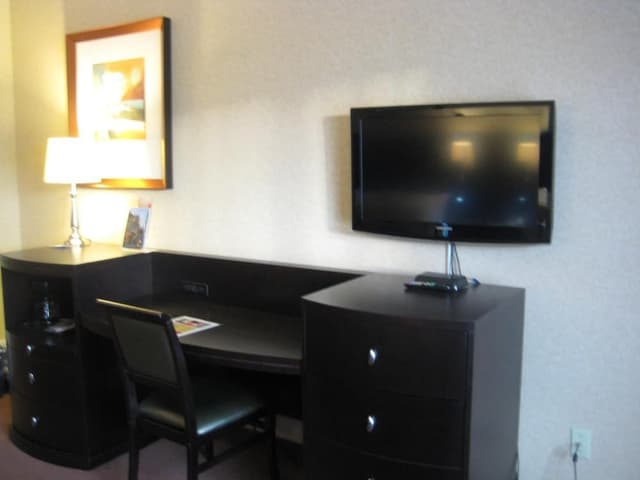 Premium Room, 1 Queen Bed with Sofa bed, Non Smoking