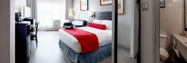 Premium Room, 1 Queen Bed with Sofa bed, Non Smoking