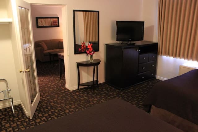 Superior Suite, 1 King Bed