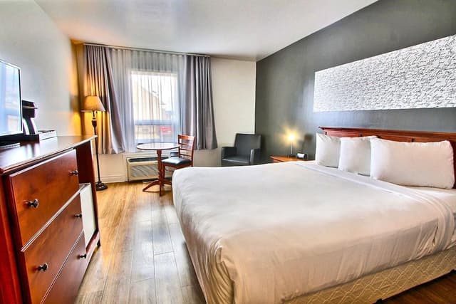 Classic Room, 1 Queen Bed