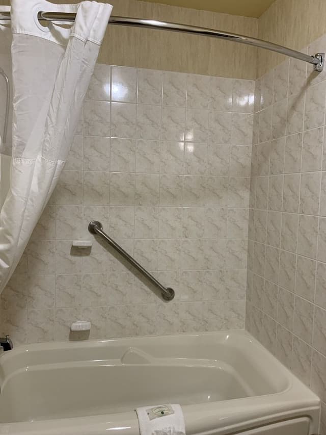 Standard Room, 2 Queen Beds, Non Smoking
