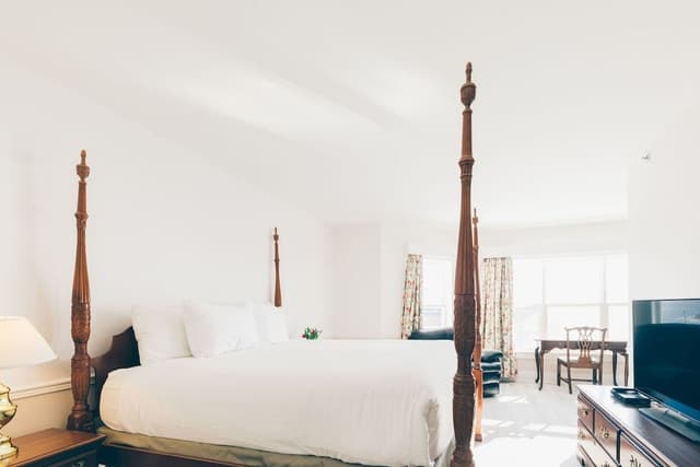 Executive Suite, 1 King Bed, Harbor View